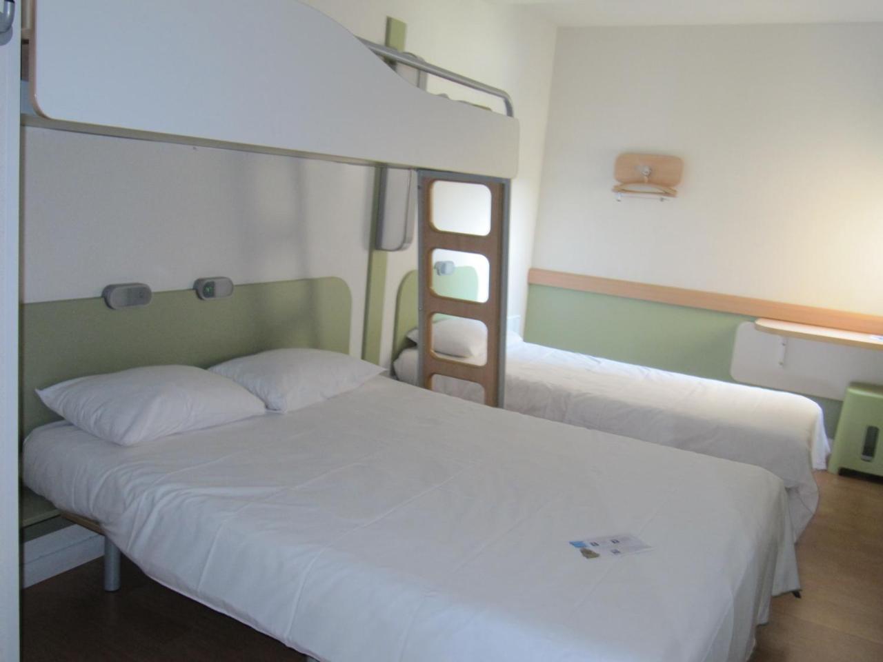 Ibis Budget Понтиви Экстерьер фото